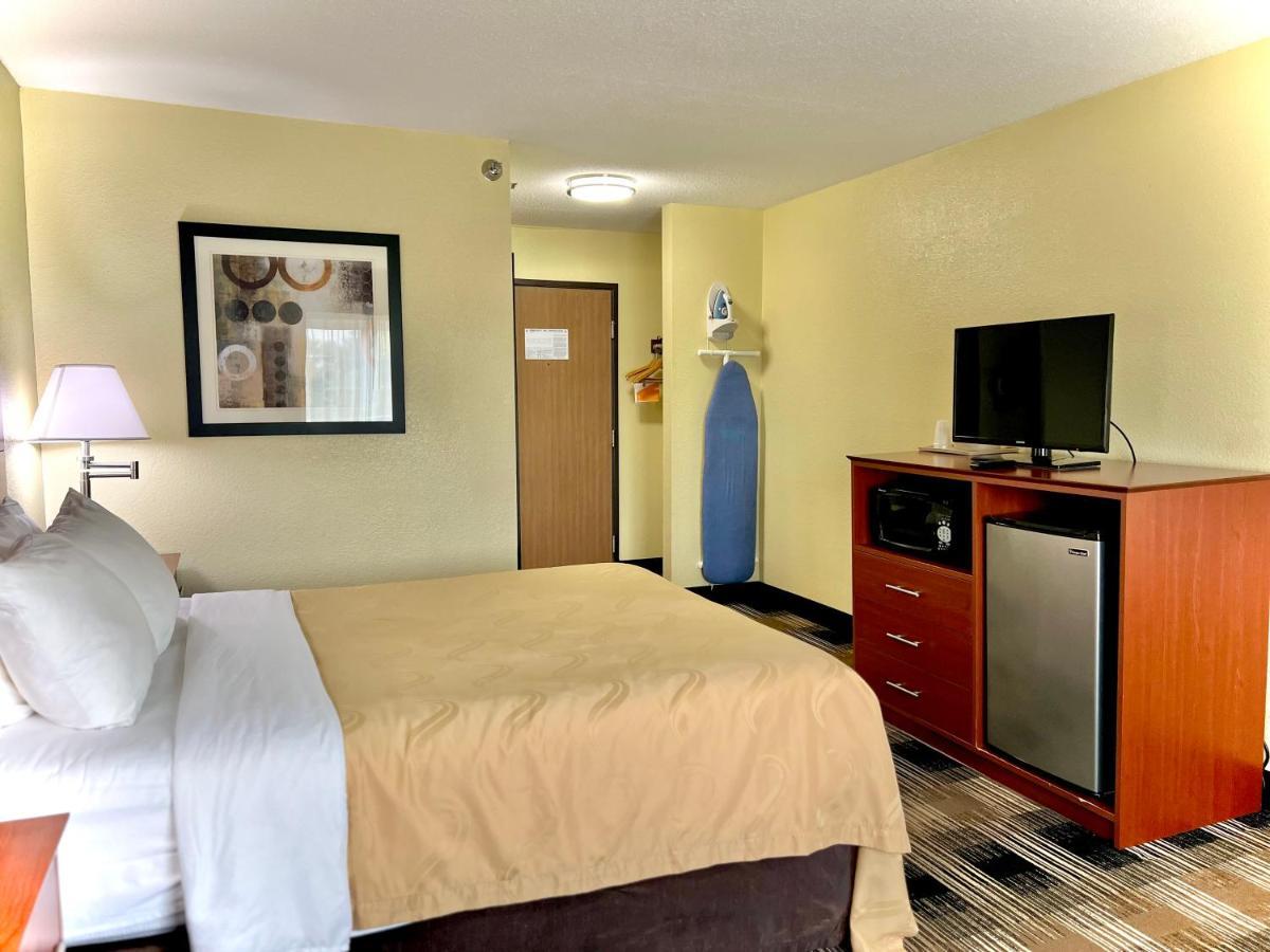 Quality & Downtown - Waterparks Area 2*