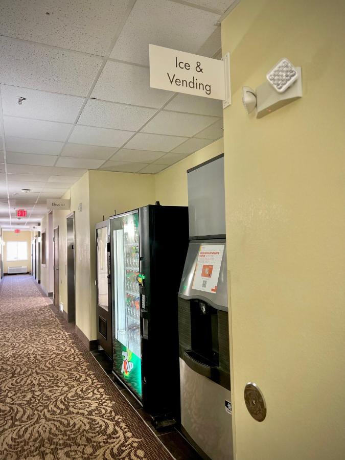 Quality Inn&suites 2*